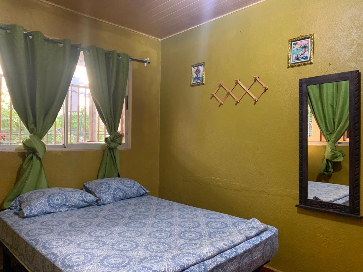 !Que Tuanis! Hotel Playas del Coco ภายนอก รูปภาพ
