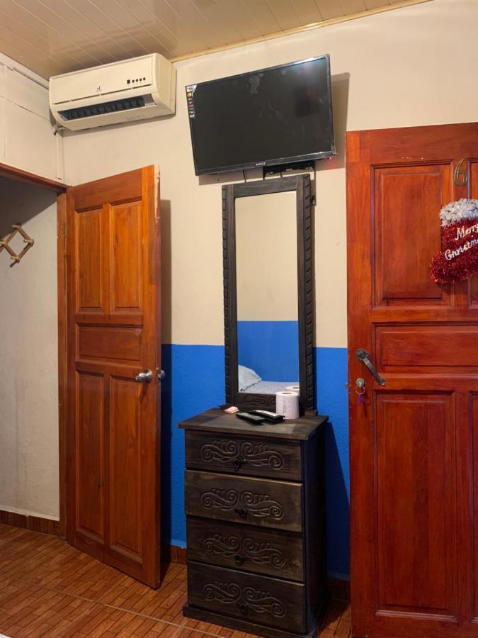 !Que Tuanis! Hotel Playas del Coco ภายนอก รูปภาพ